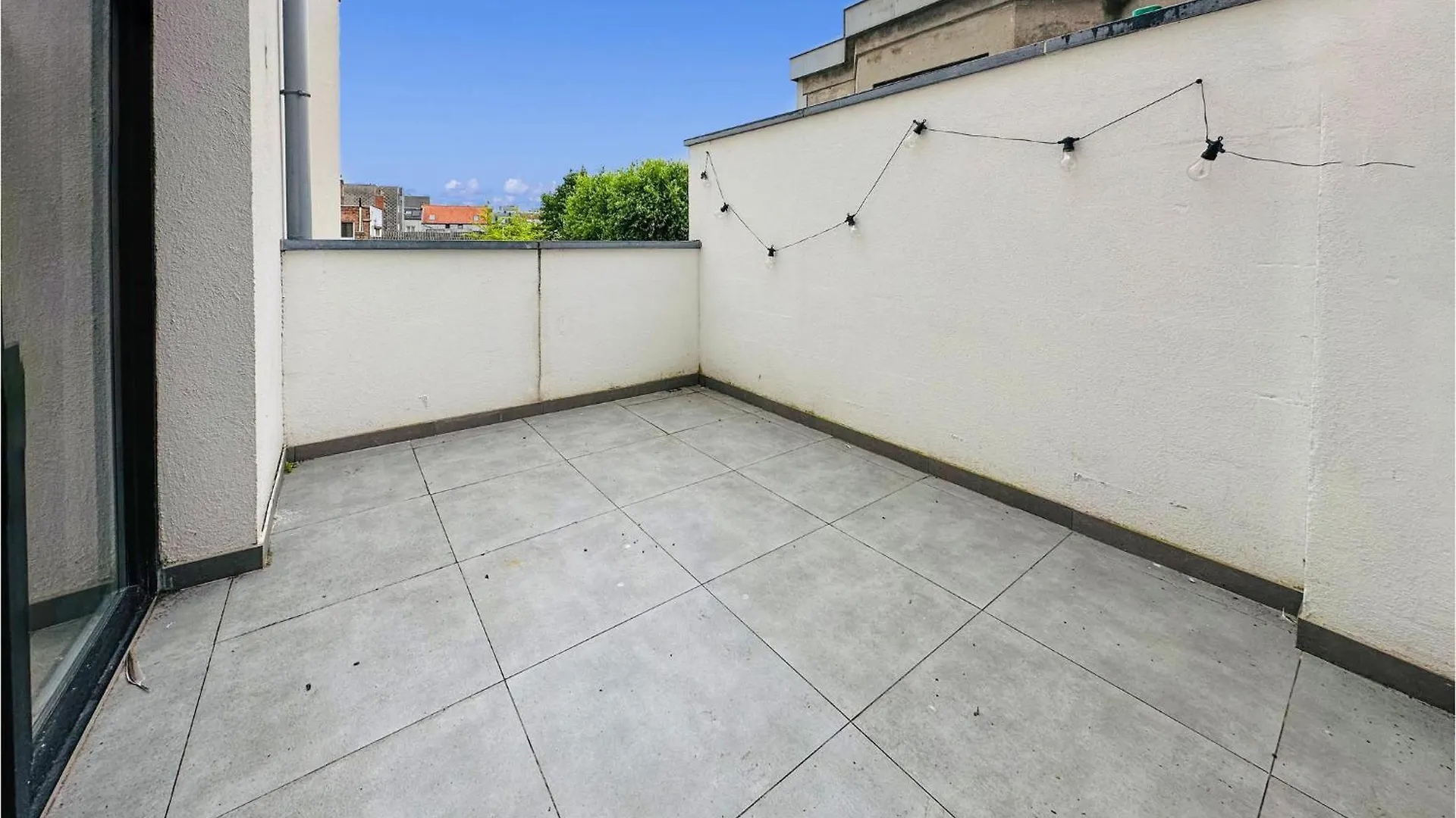 1 Bedroom Nice Apartment In Oostende  Ostend